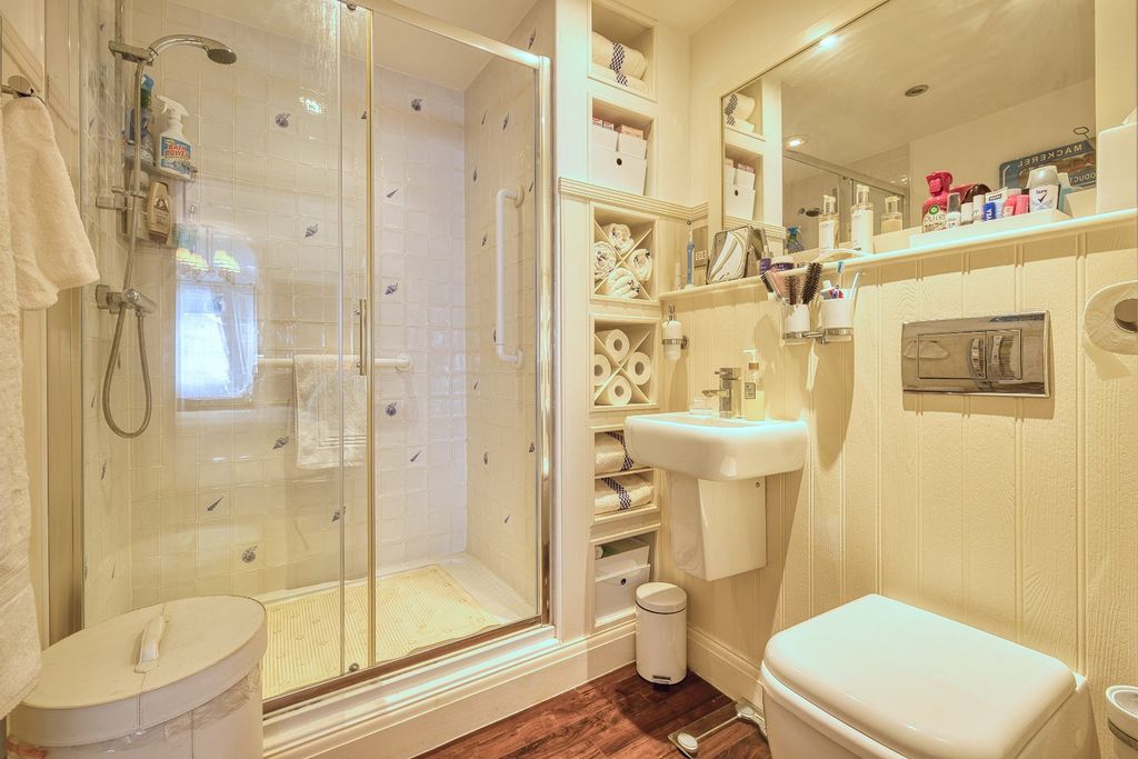 Additional image 13 of 2 bed flat for saleSion Hill, Ramsgate CT11