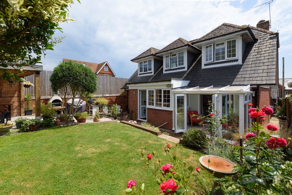Property photo 1 of 28 5259650