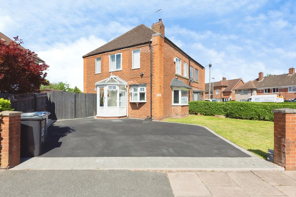 Property photo 1 of 18 Pbox-Img.Jpg