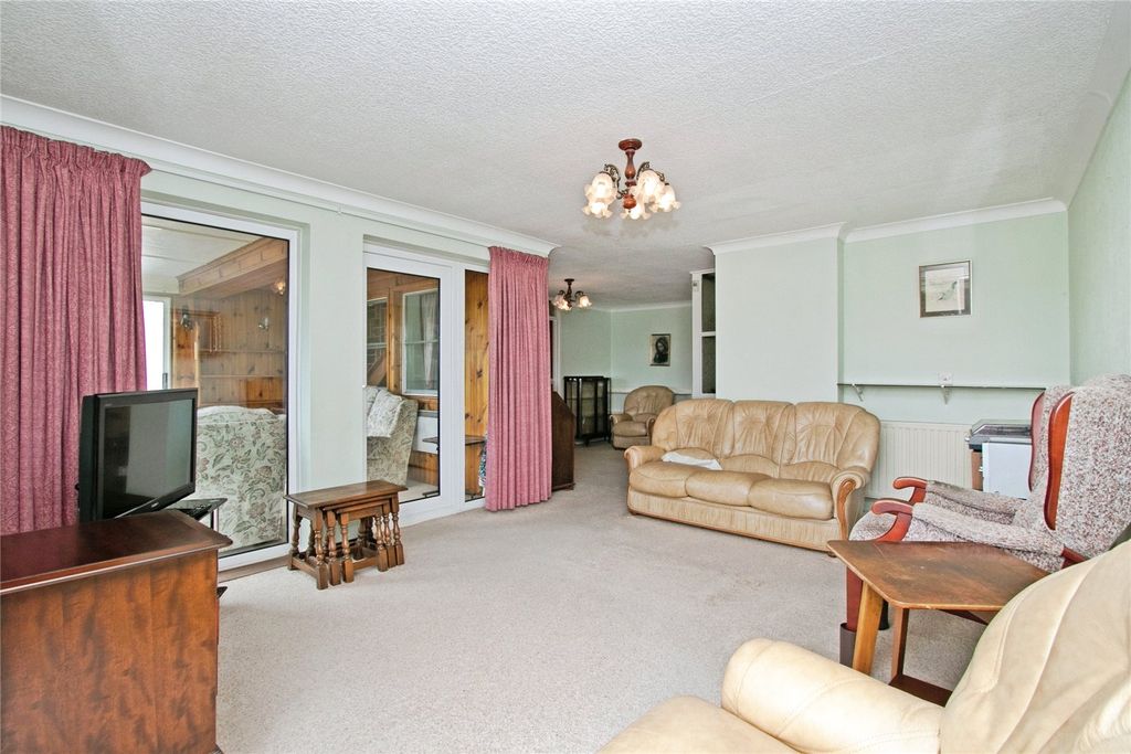Property photo 3 of 16 Picture No. 16