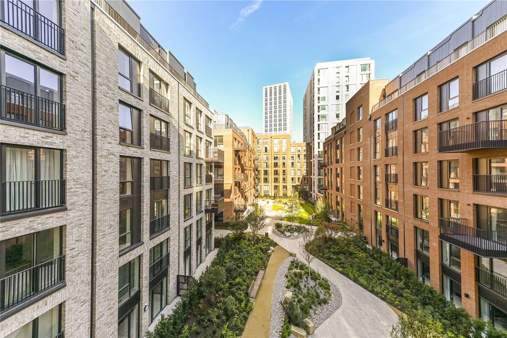 Property photo 2 of 11 Picture No. 15