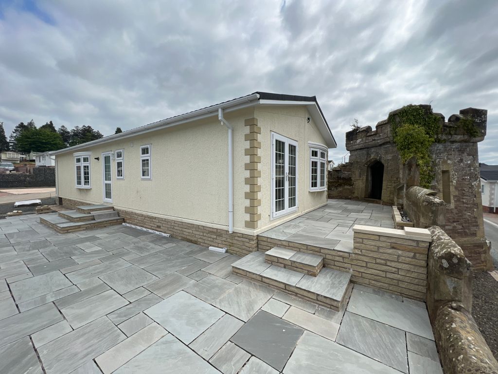 Property photo 2 of 19 Rear Aspect