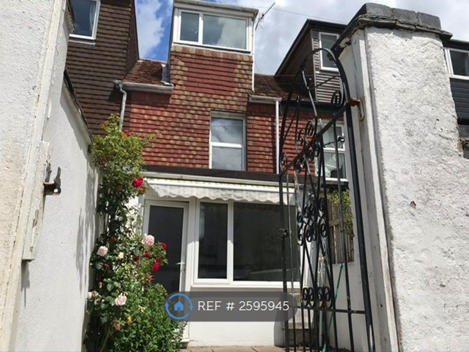 Property photo 1 of 14