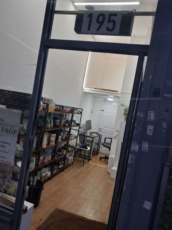 Property photo 3 of 8