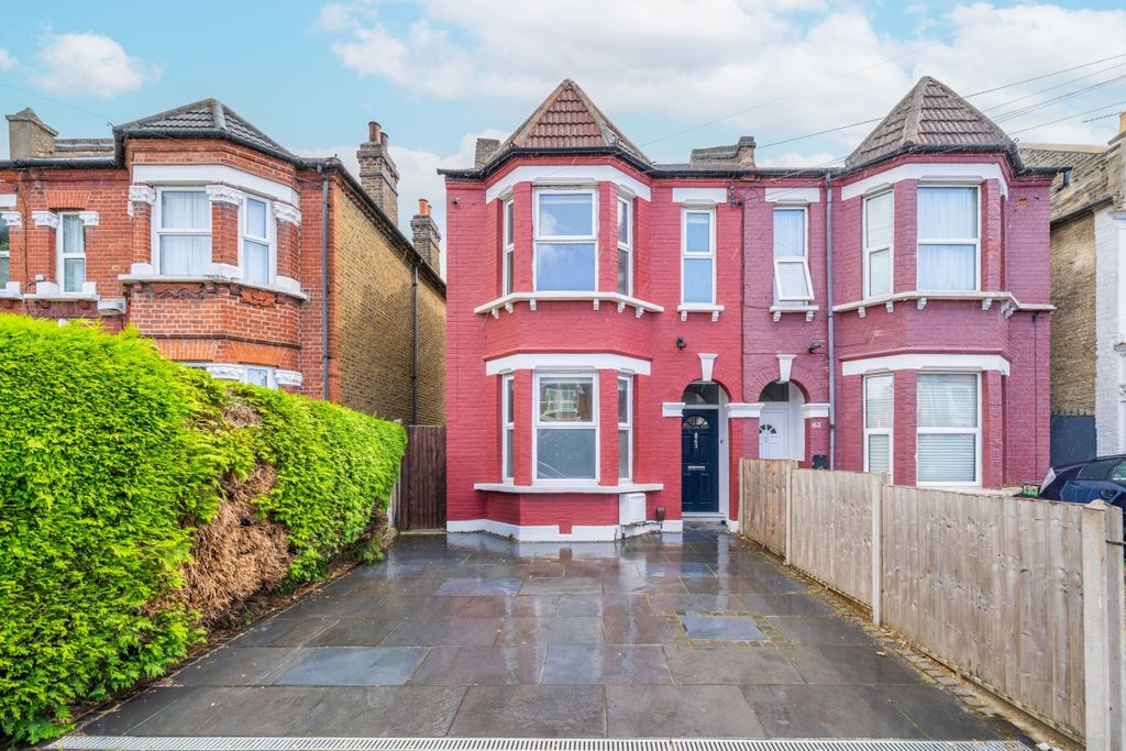 Property photo 1 of 16 Mellison Road 34