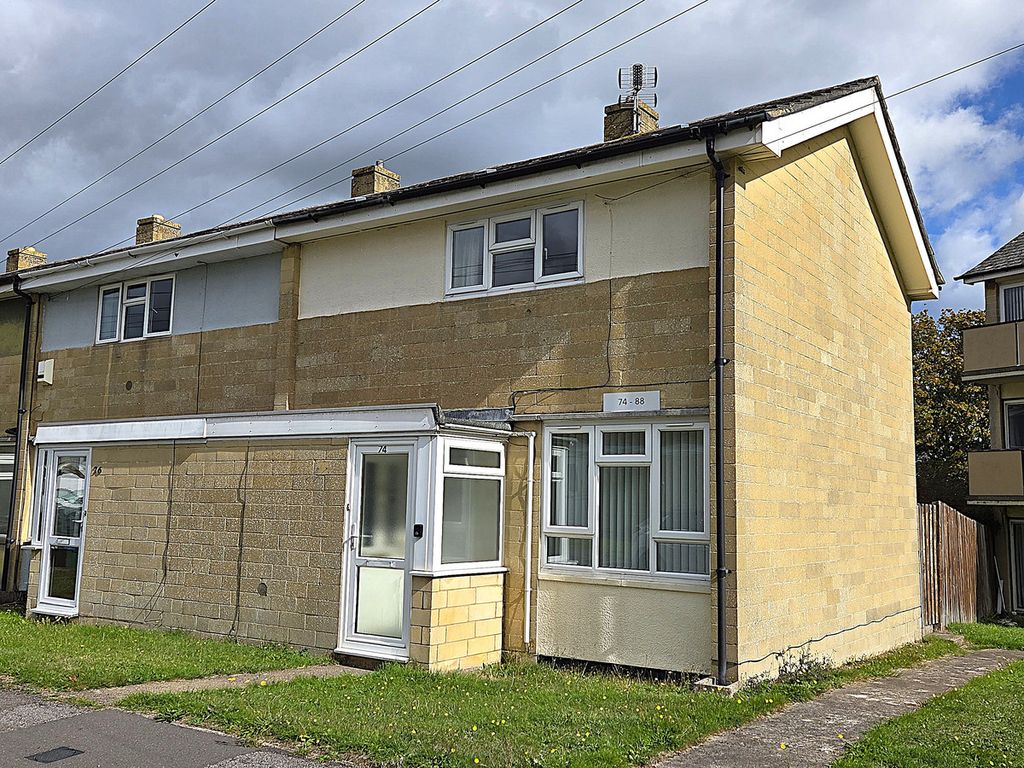 Property photo 1 of 9