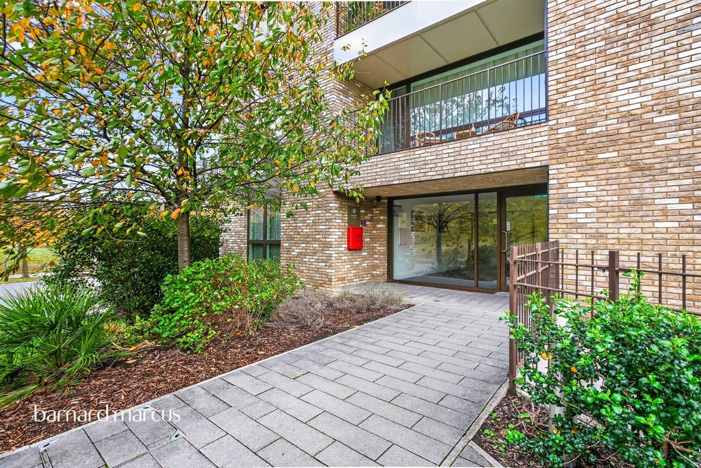 Property photo 2 of 10