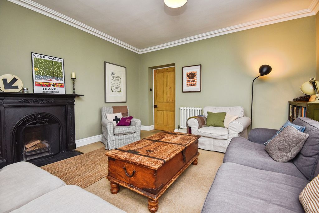 Property photo 3 of 20 23