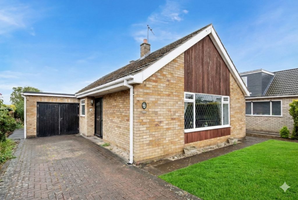 Property photo 1 of 9 Gemini_Generated_Image_Eivd41Eivd41Eivd