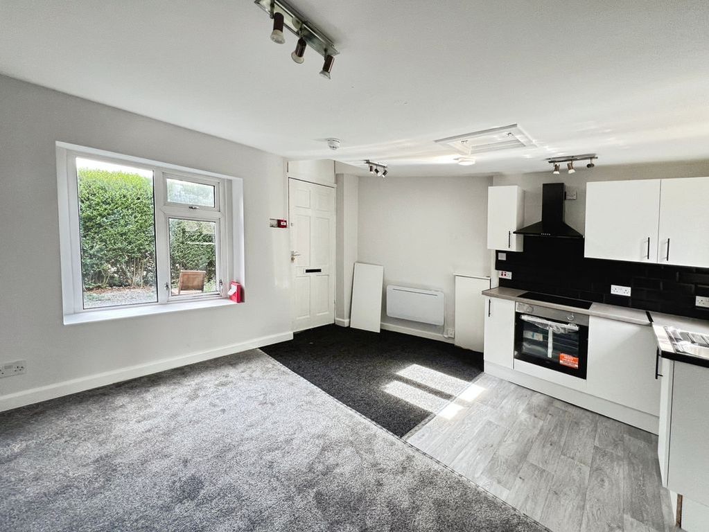 Property photo 3 of 7 Open Plan Lounge Kitchen