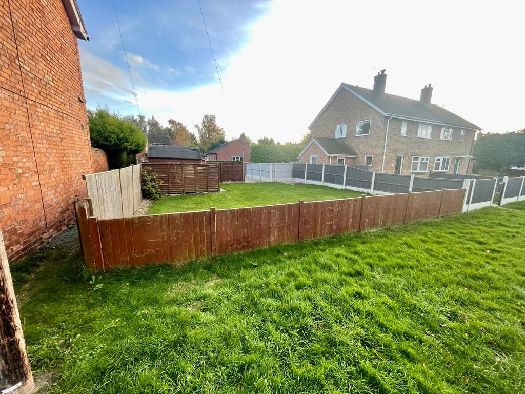 Property photo 1 of 7 F4A0981d-2F5c-486A-8783-Dd2Cef7c8B7F (1)