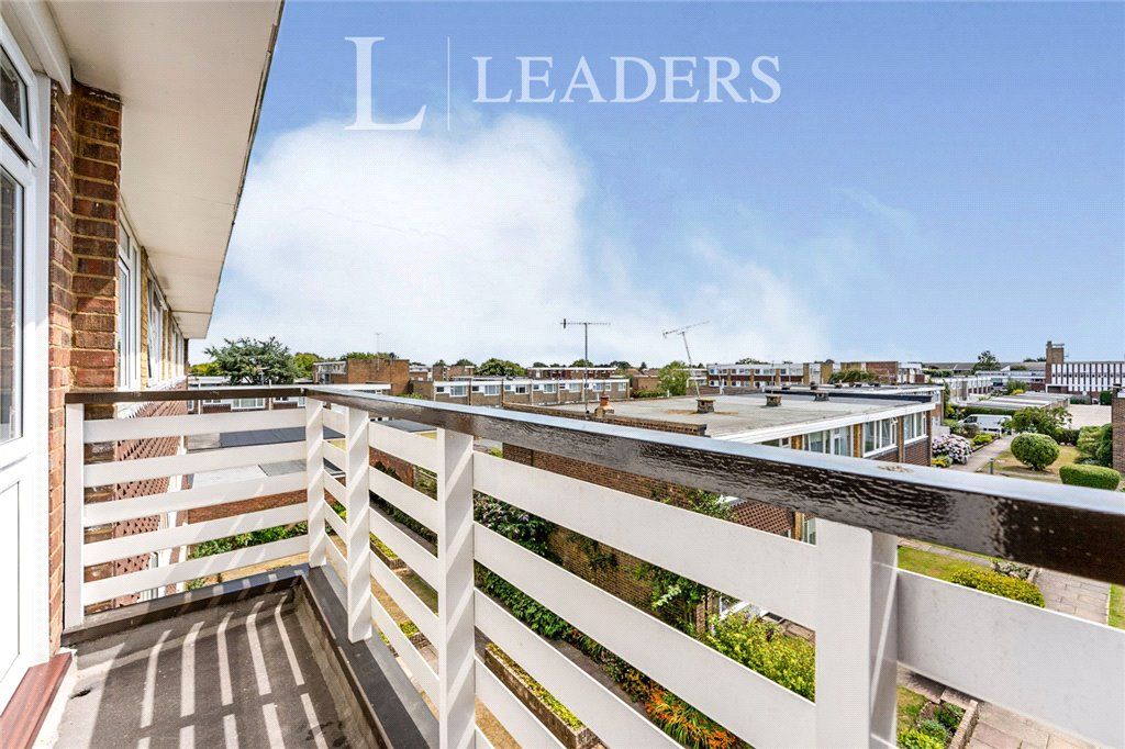 Property photo 2 of 10 Balcony