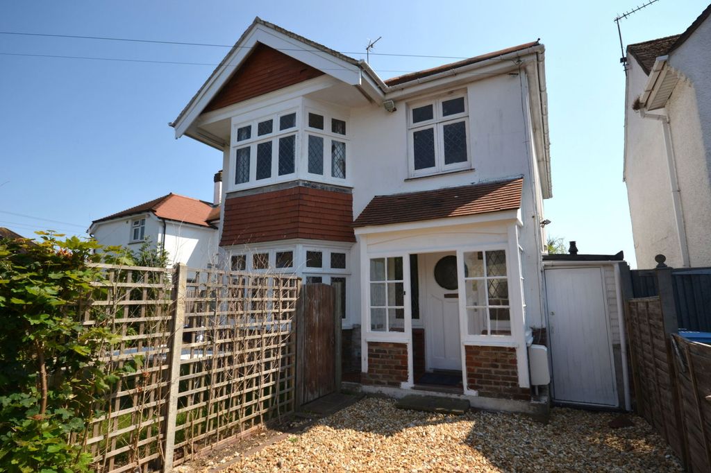 Property photo 2 of 9