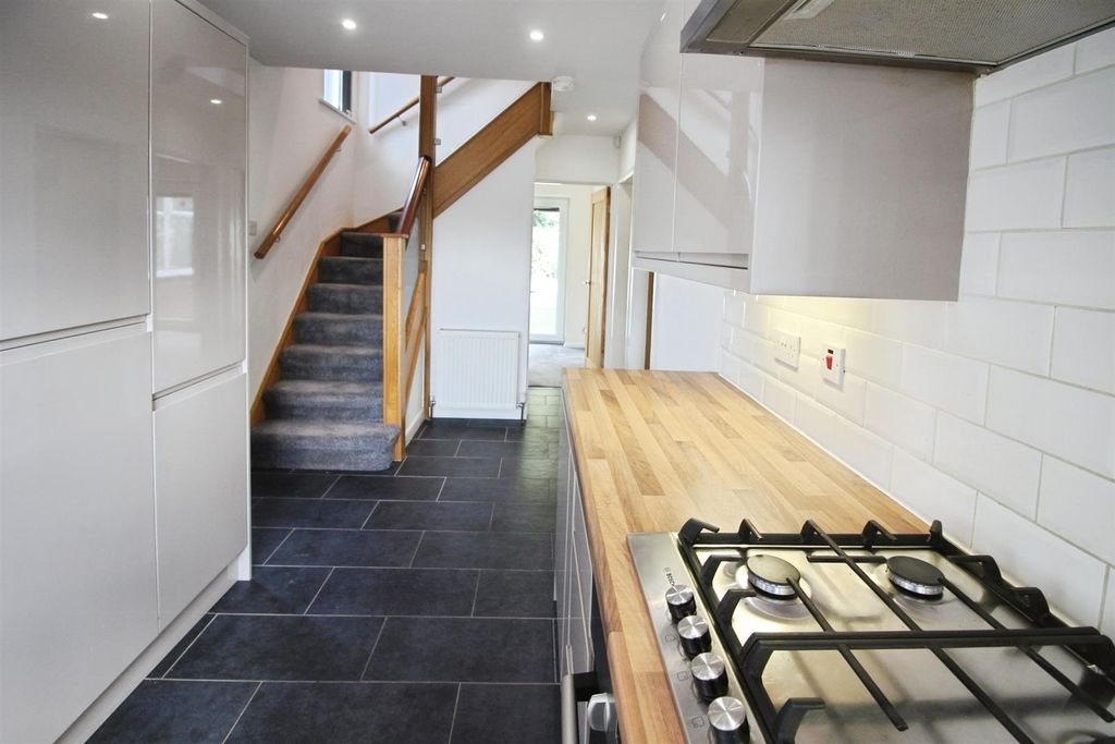 Property photo 1 of 14 Kitchen