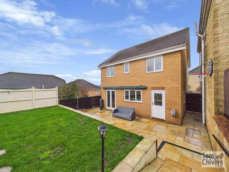 Property photo 3 of 21 Photo 4