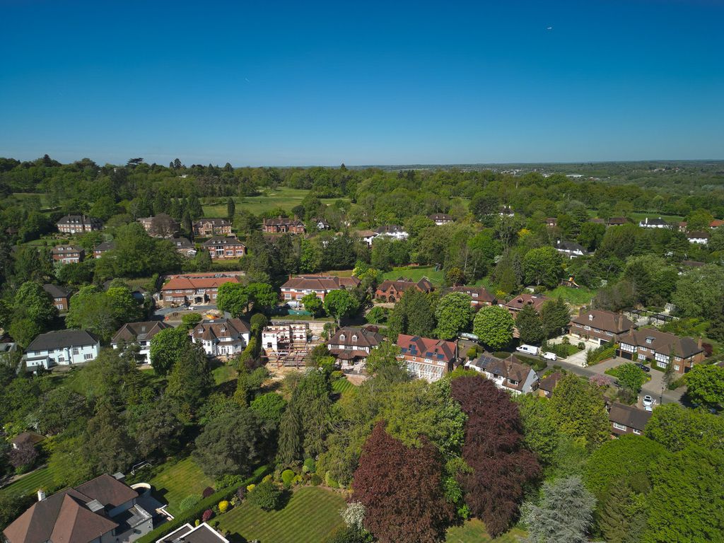 Property photo 2 of 4