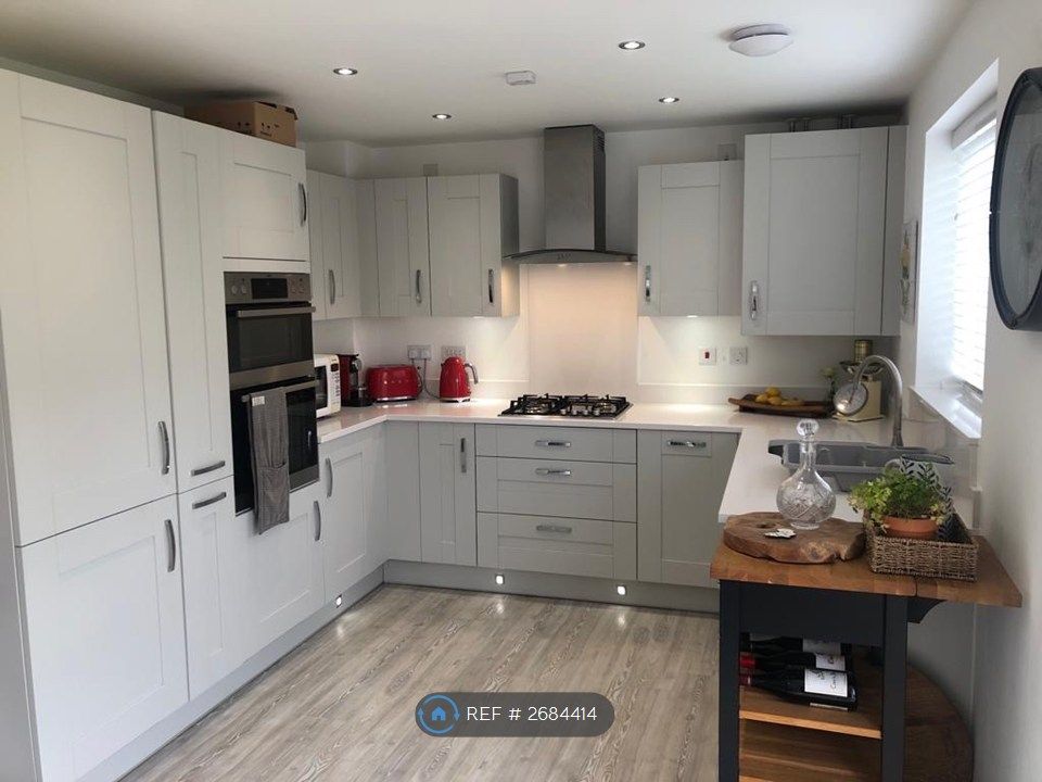 Property photo 2 of 25 Kitchen Diner