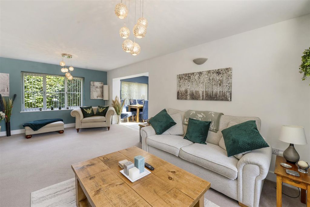 Property photo 3 of 22 73Aheath07.Jpg