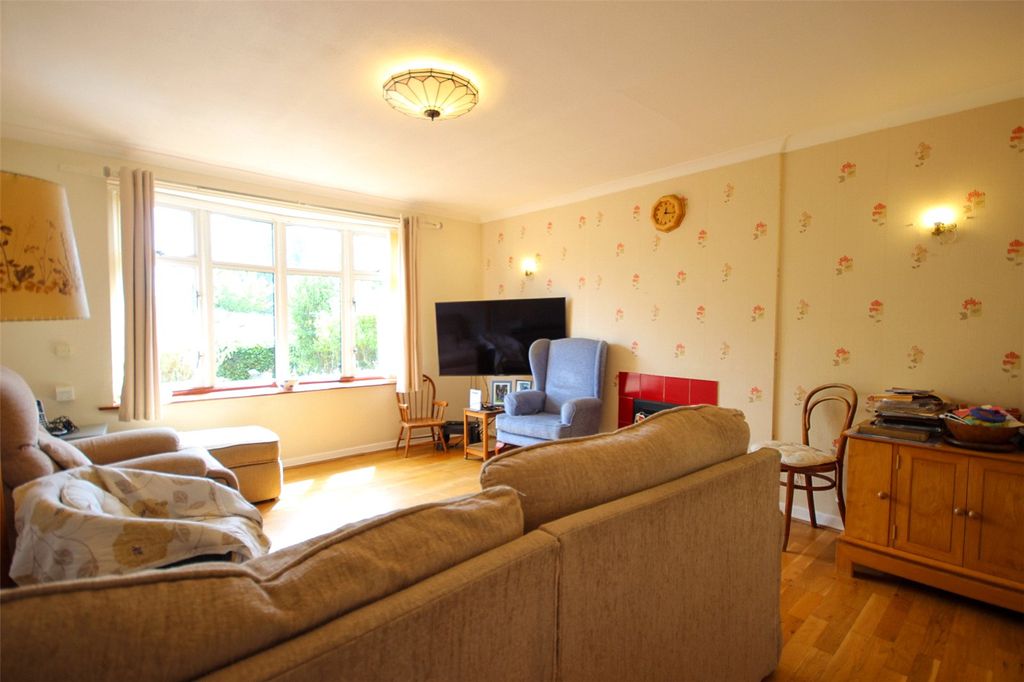 Property photo 2 of 18 Picture No. 09