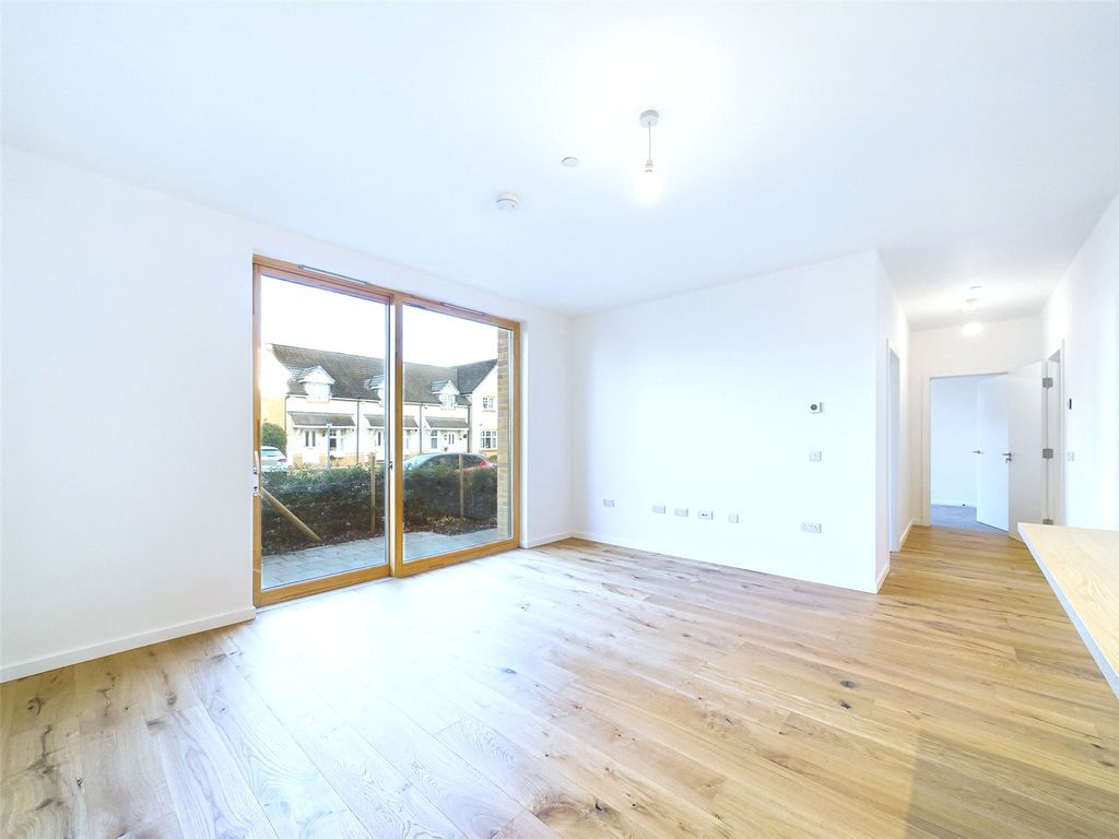 Property photo 2 of 15 Picture No. 04