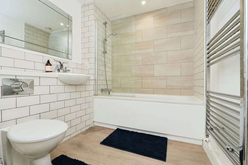 Property photo 2 of 11 Pbox-Img.Jpg