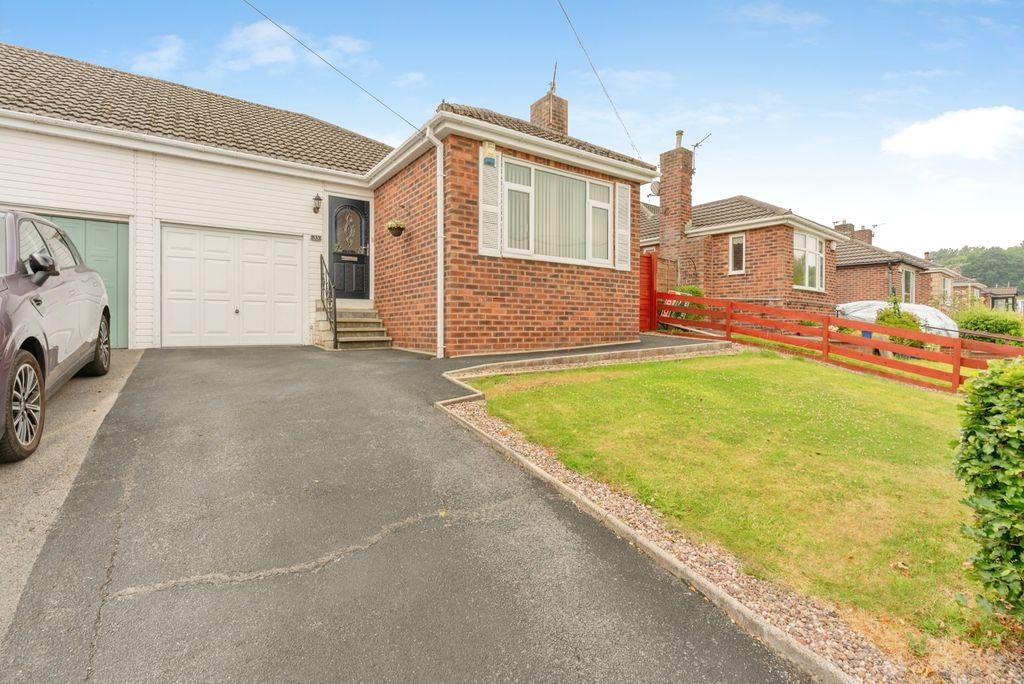 Property photo 1 of 18 Pbox-Img.Jpg