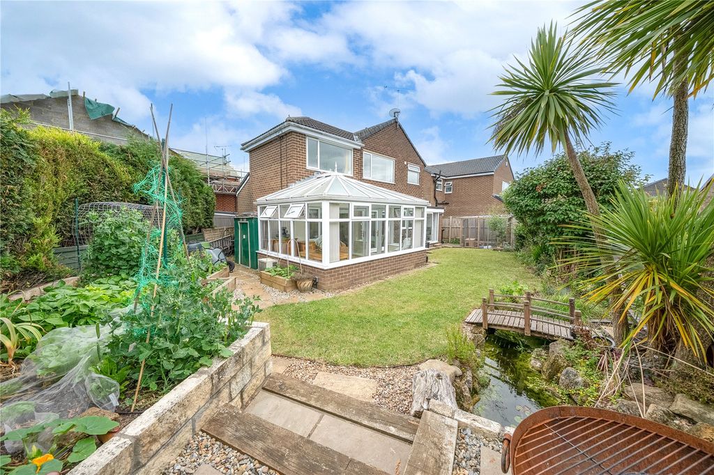 Property photo 1 of 20 Picture No. 06