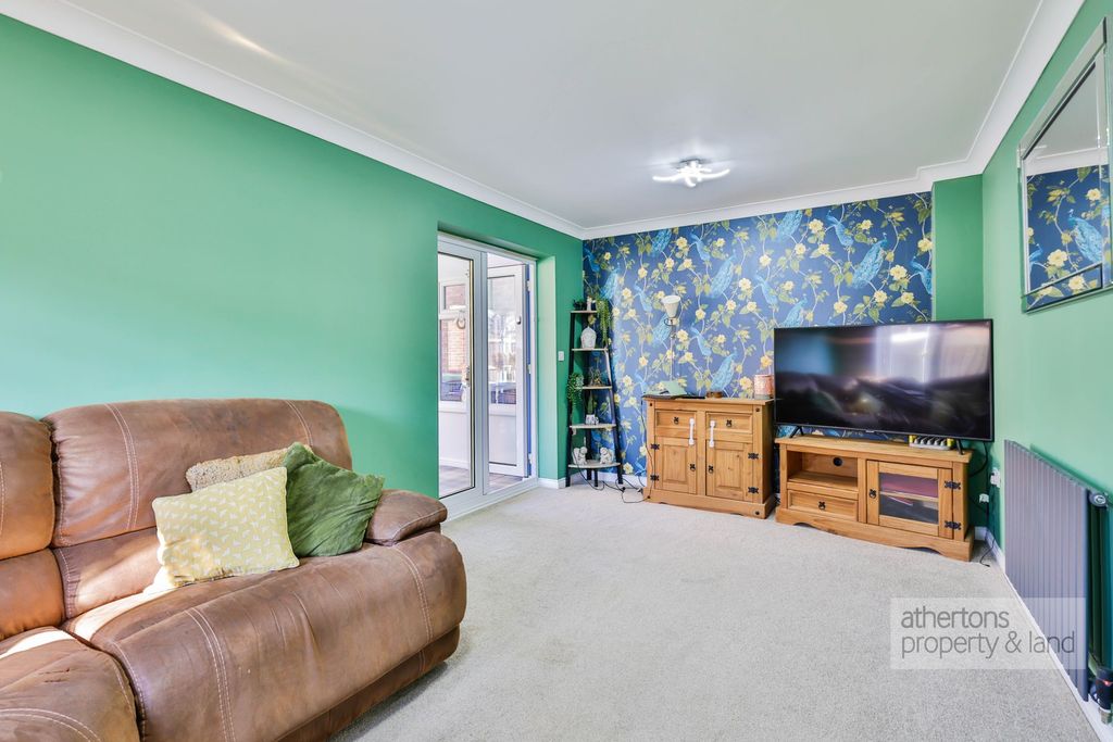 Property photo 3 of 26