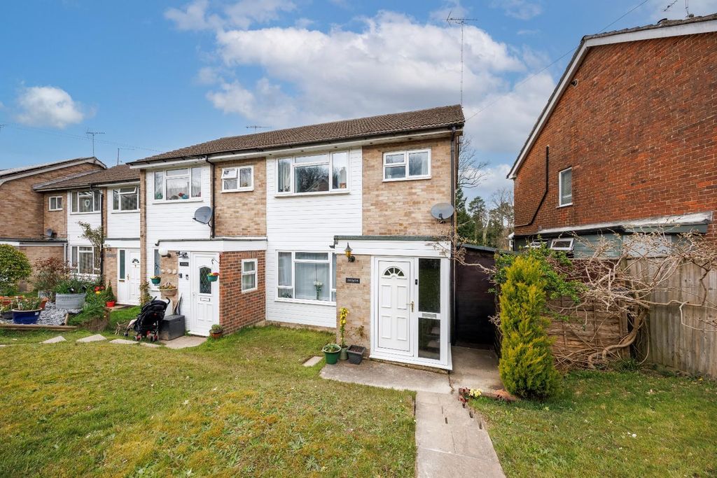 Property photo 1 of 15 External