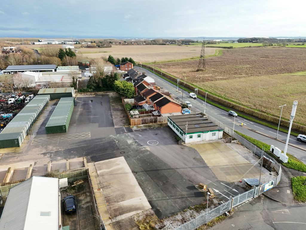 Property photo 2 of 3 Dji_Fly_20260127_142750_0985_1770132865368_Photo.Jpg