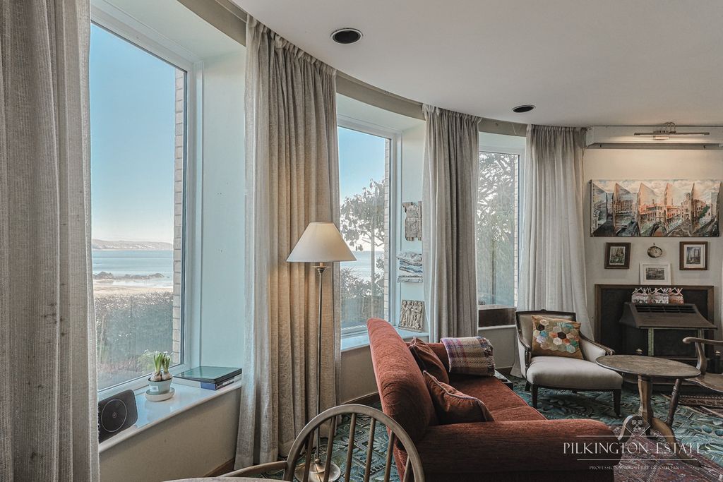 Property photo 2 of 40 4770002