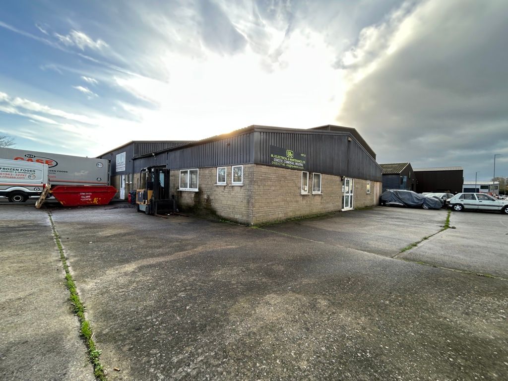 Property photo 2 of 11 Photo 2