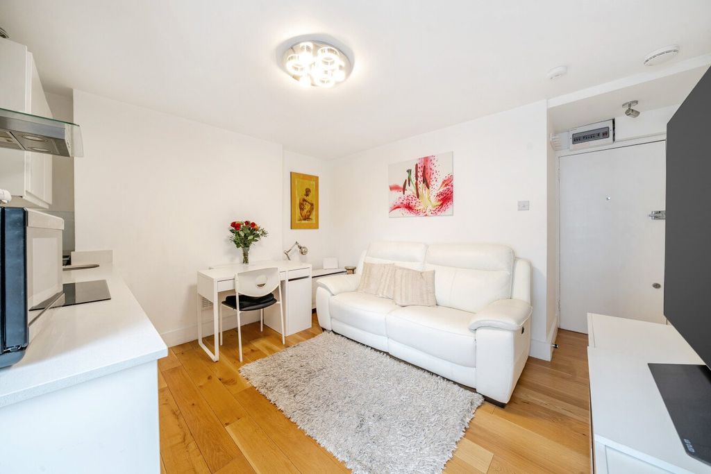 Property photo 1 of 10 Picture No. 10