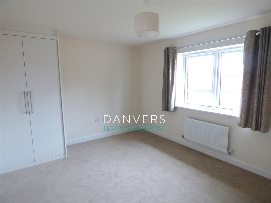 Property photo 3 of 7 P1220285.Jpg