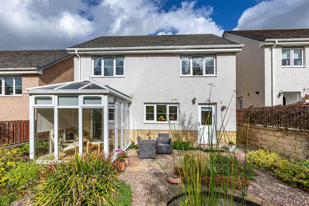 Property photo 2 of 34 2 Brock Bank Tweedbank 55.Jpg