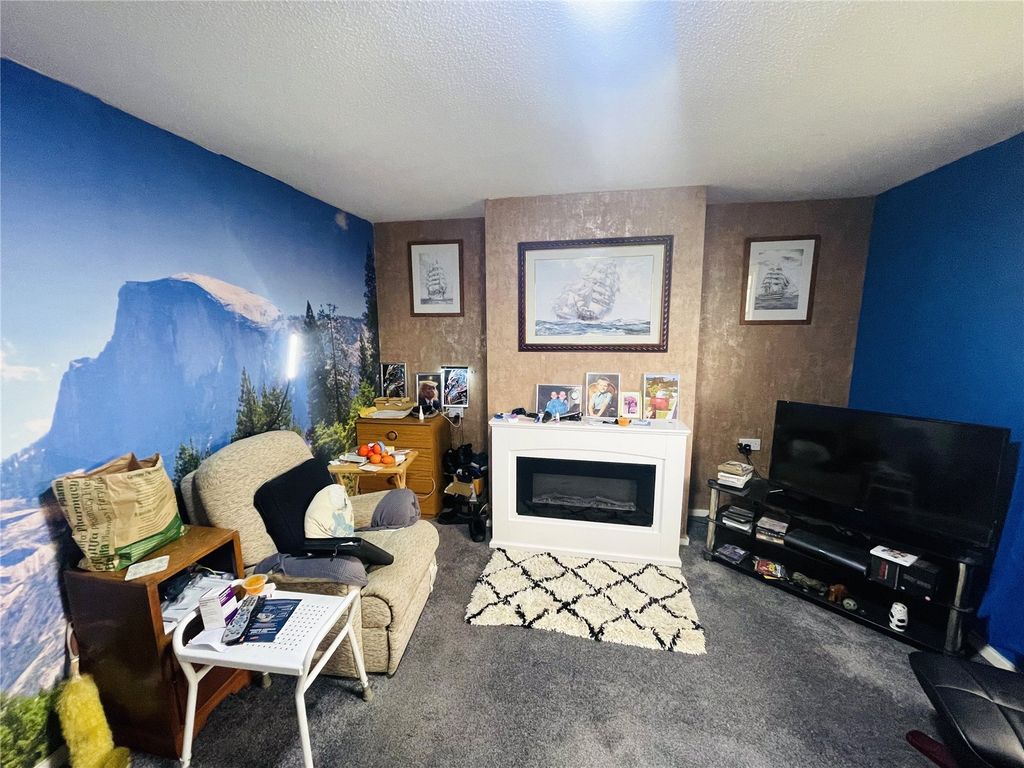 Property photo 2 of 13 Picture No. 02