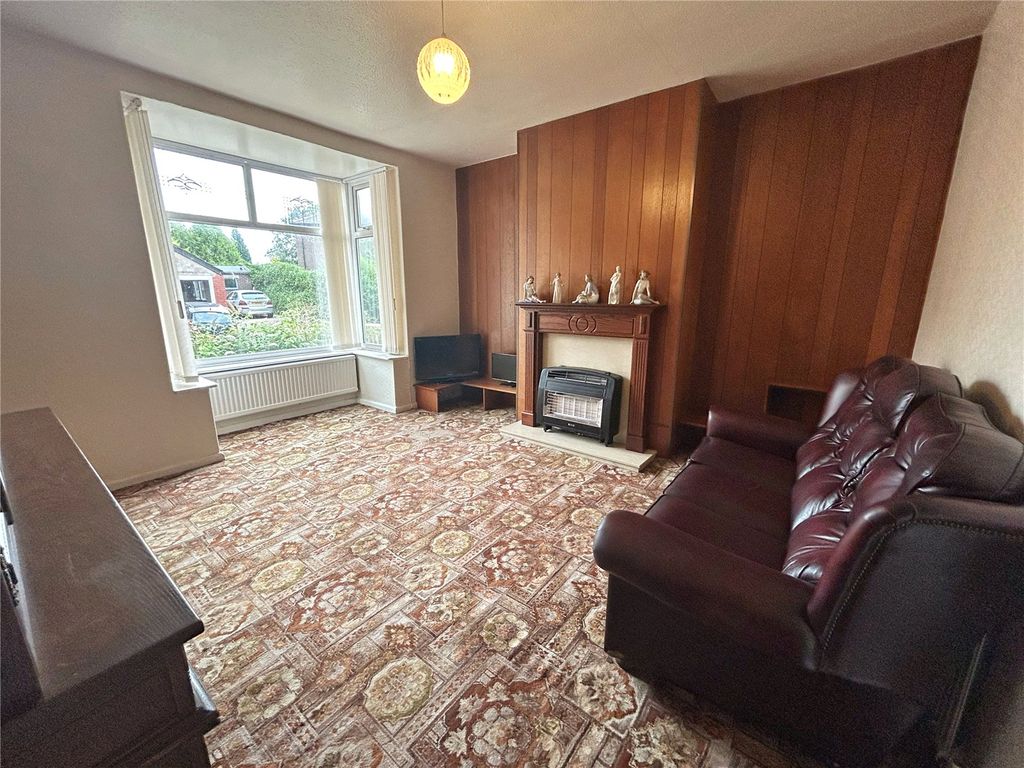 Property photo 2 of 18 Living Room