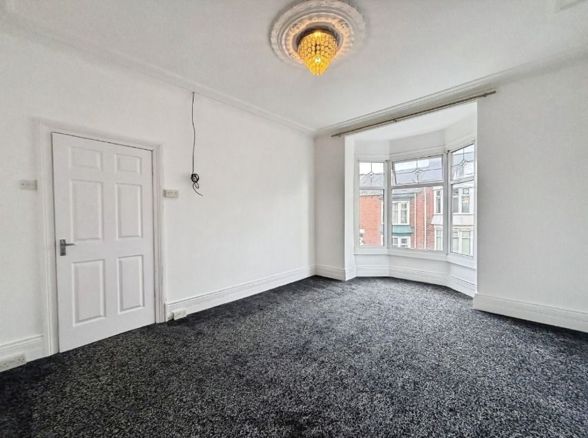 Property photo 3 of 14 5222752