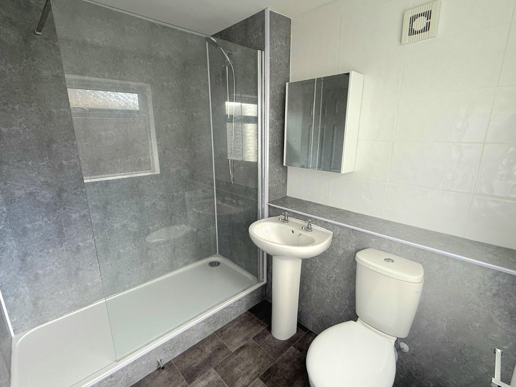 Property photo 3 of 9 Picture No. 28