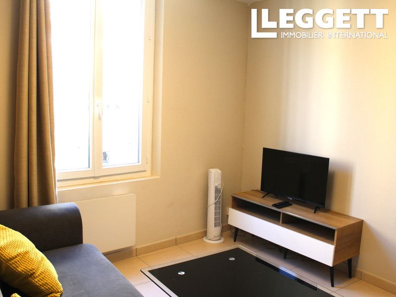 Property photo 2 of 10