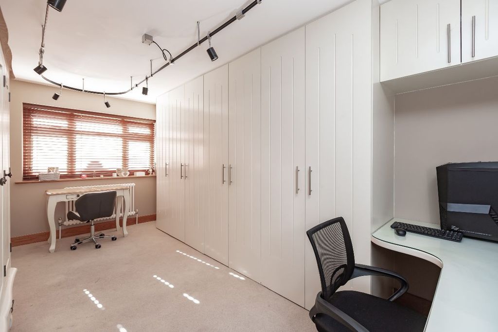 Additional image 16 of 4 bed bungalow for saleCoxes Lane, Ramsgate CT12