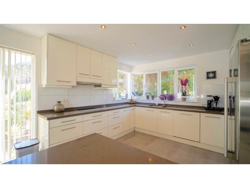 Property photo 3 of 50