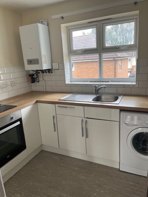 Property photo 1 of 2
