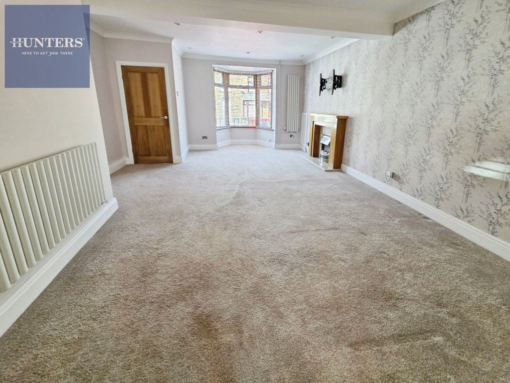 Property photo 3 of 12 Pbox-Img.Jpg