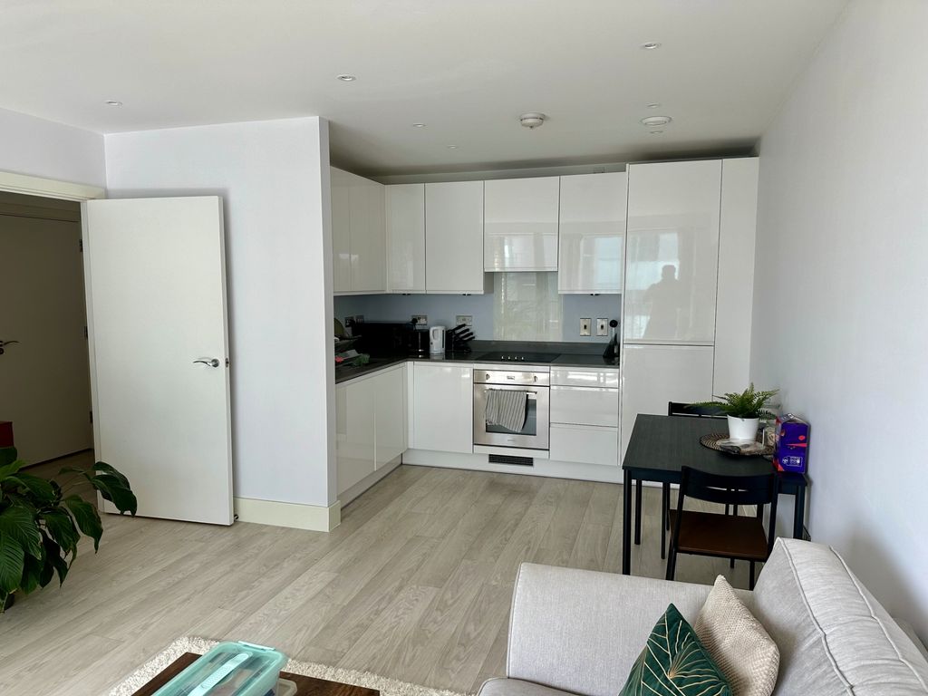 Property photo 3 of 7 Photo 3