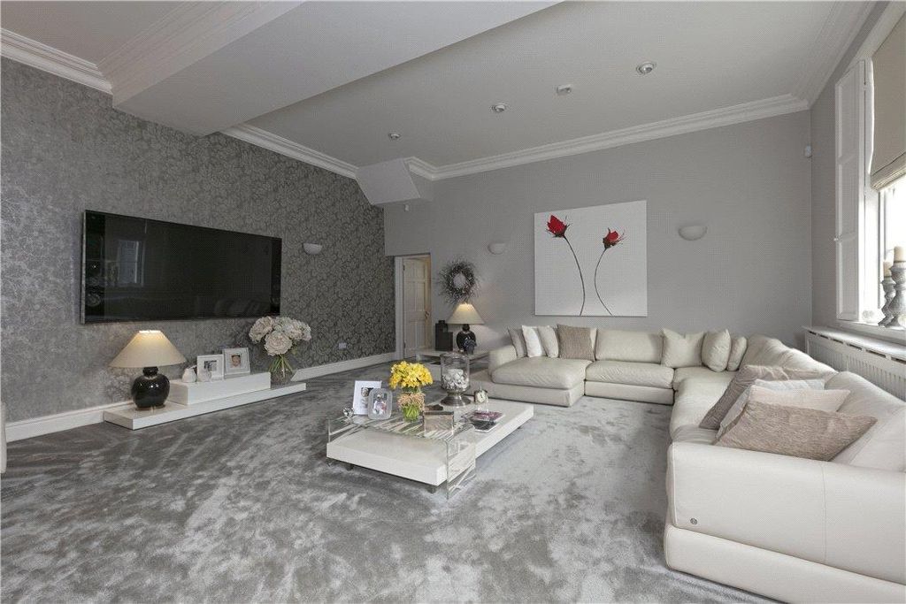 Property photo 3 of 33 Str160184_06.Jpg