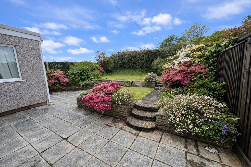 Property photo 3 of 23