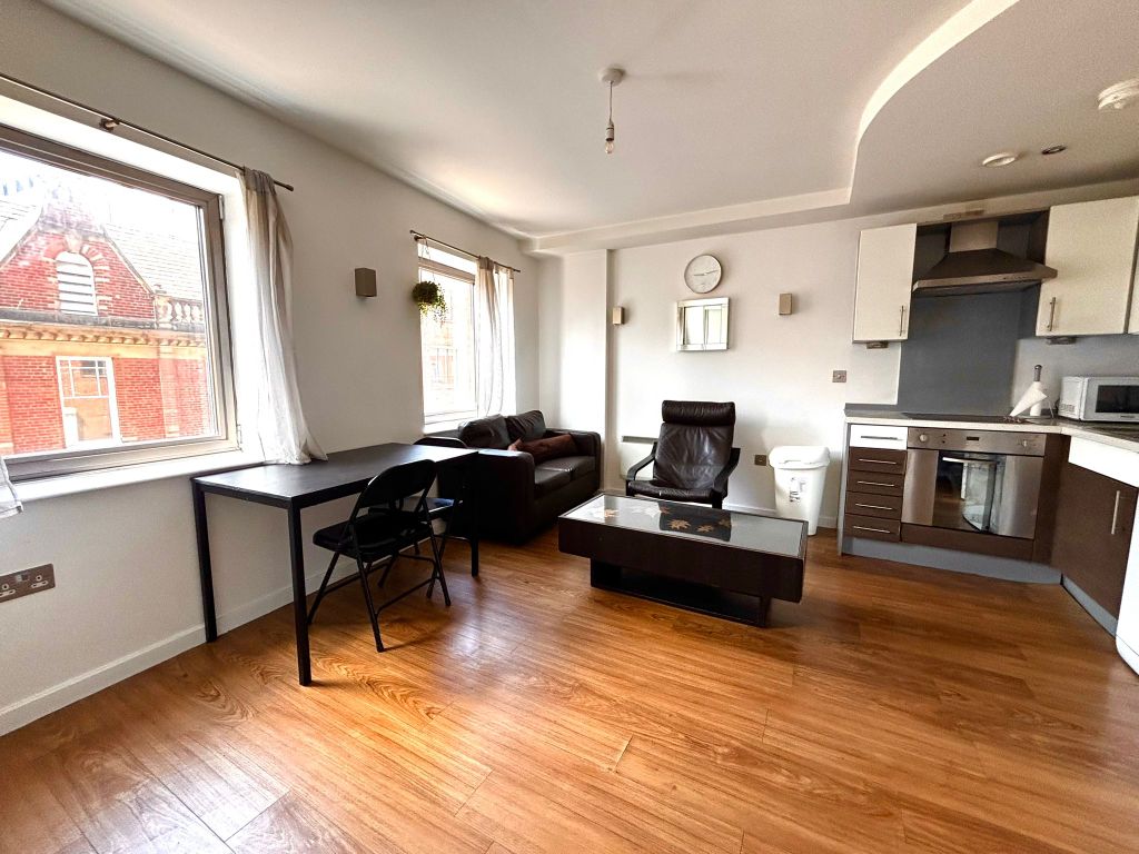 Property photo 2 of 12