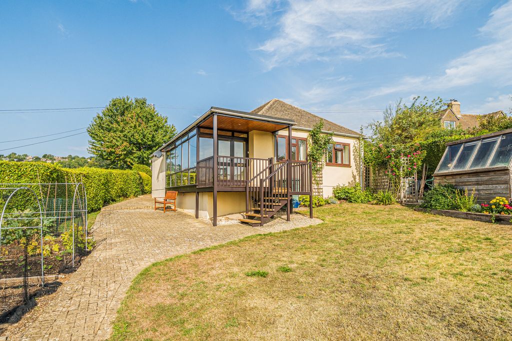 Property photo 3 of 19 Front