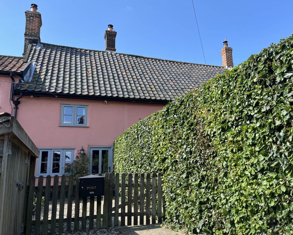 Property photo 1 of 22
